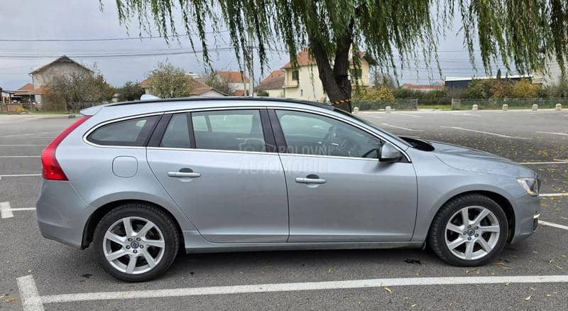 Volvo V60 D4 2.0 2014