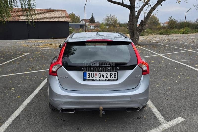 Volvo V60 D4 2.0 2014