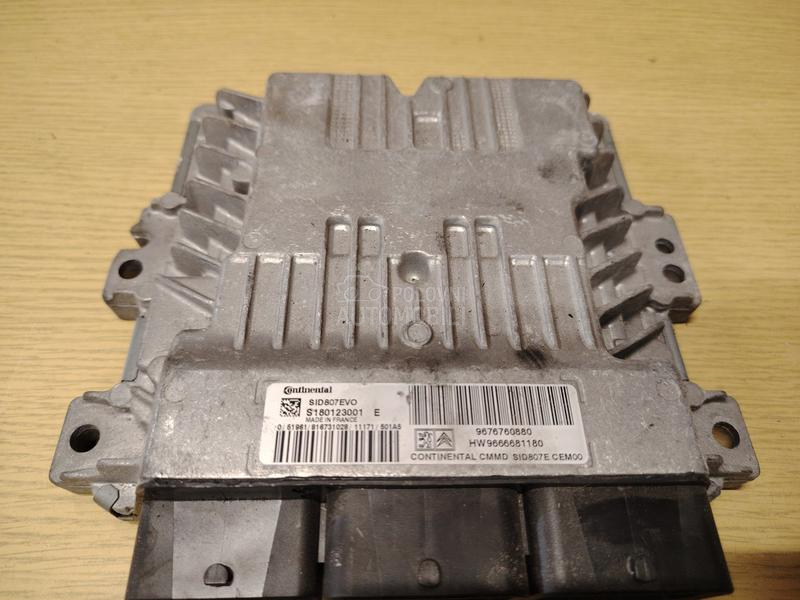 Racunar 9676760880 SID807EVO