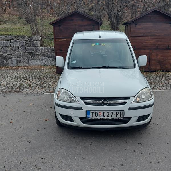 Opel Combo 