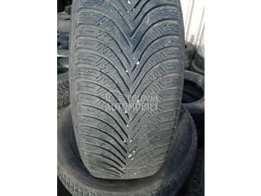 Michelin 215/65 R17 Zimska