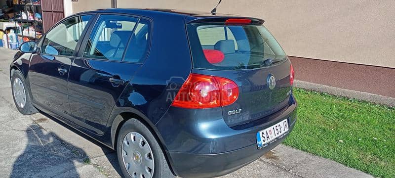 Volkswagen Golf 5 fsi