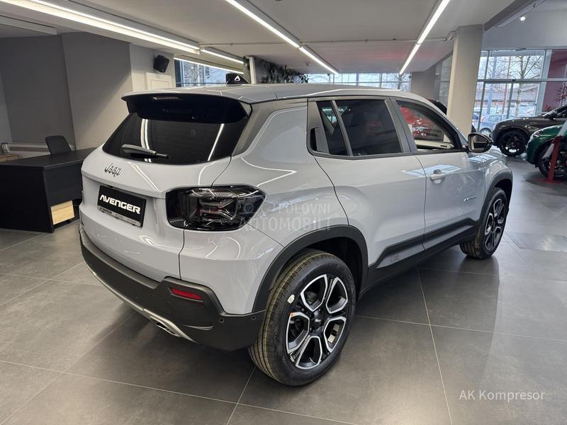 Jeep Avenger 1.2 MHEV Summit