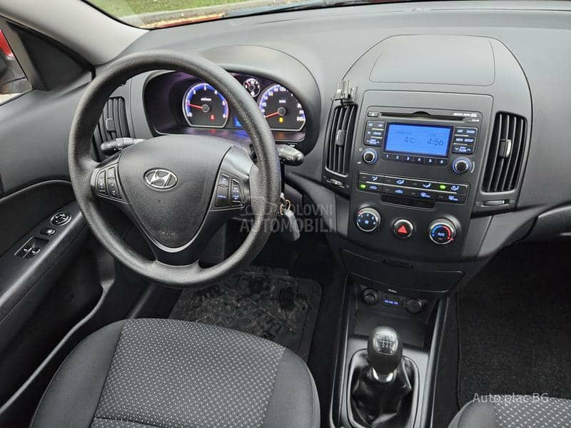 Hyundai i30 1.6Crdi BLUE DRIVE