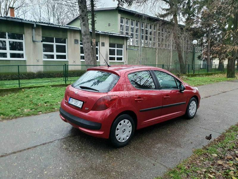 Peugeot 207 