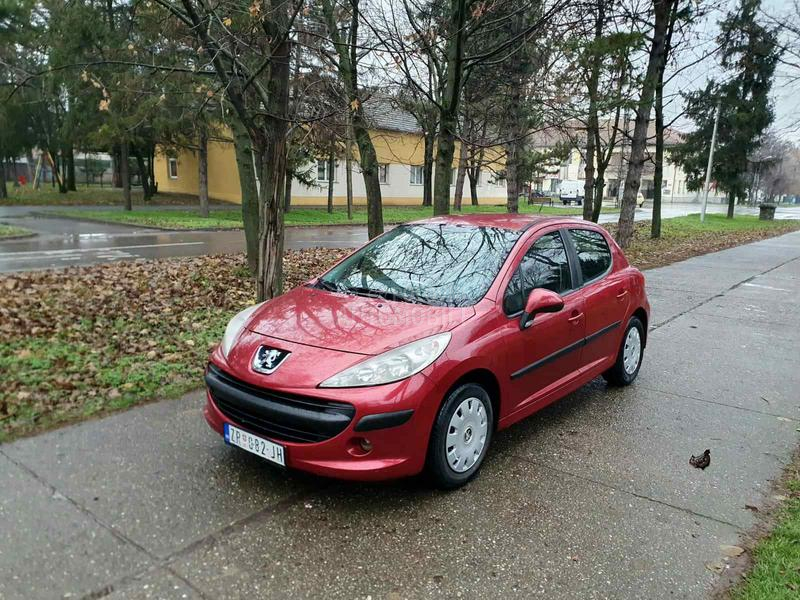 Peugeot 207 