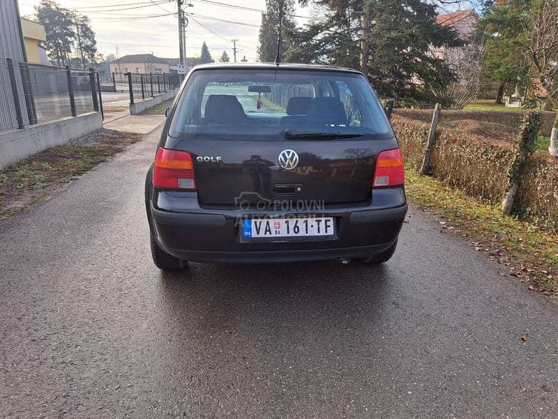 Volkswagen Golf 4 1.4 16v