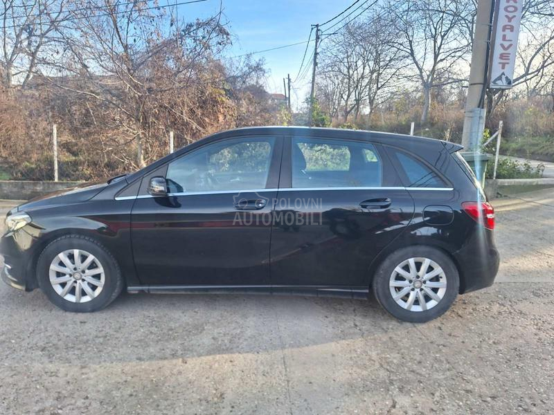 Mercedes Benz B 180 B 180 CDI