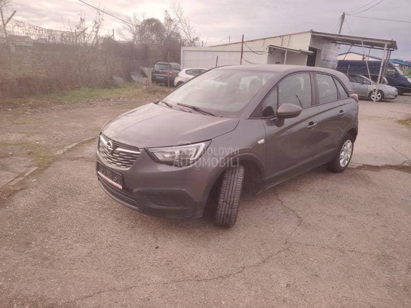 Opel Crossland X  1.5