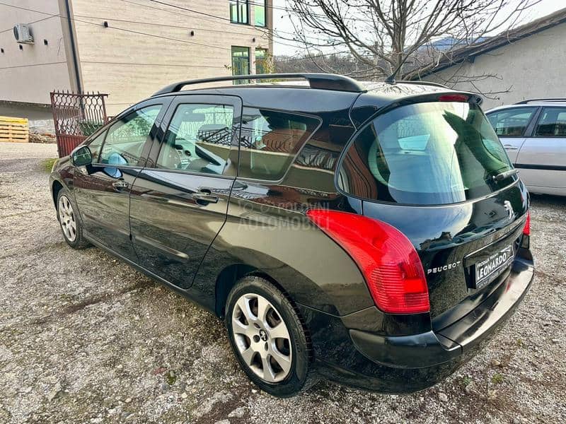 Peugeot 308 1.6 e HDi