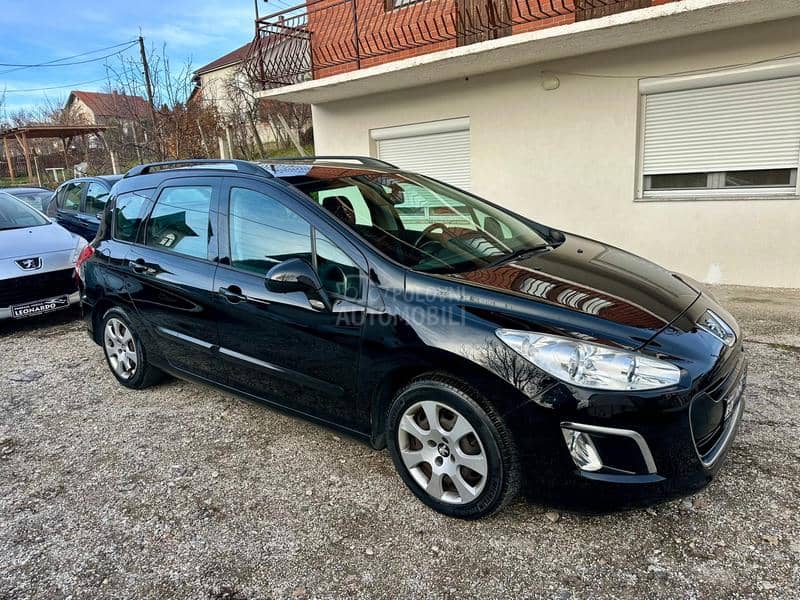 Peugeot 308 1.6 e HDi