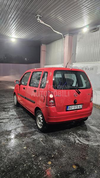 Opel Agila 1.0