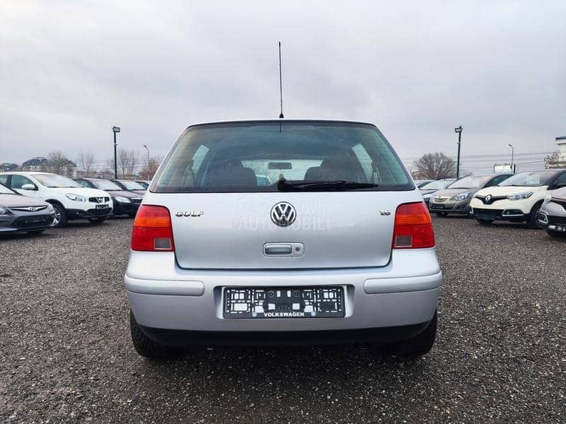 Volkswagen Golf 4 1.6 16v  A K C I J A