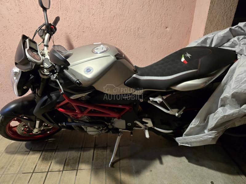 MV Agusta BRUTALE