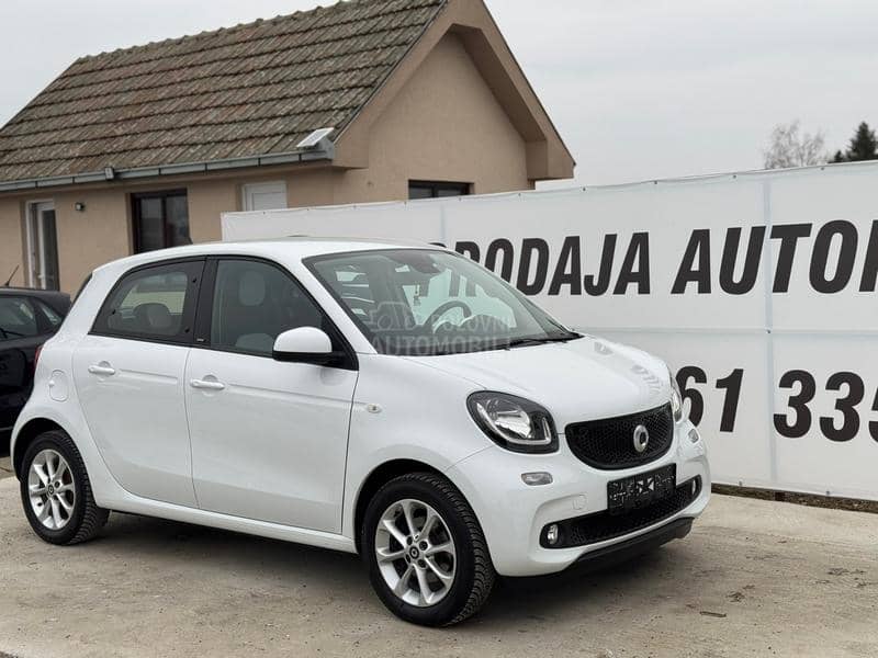 Smart ForFour 