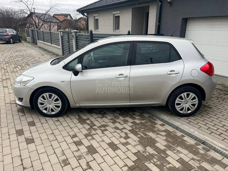 Toyota Auris 1.4D/O R G. K M/