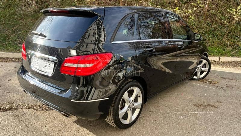 Mercedes Benz B 180 CDI PREMIUM