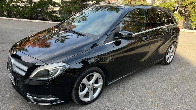 Mercedes Benz B 180 CDI PREMIUM