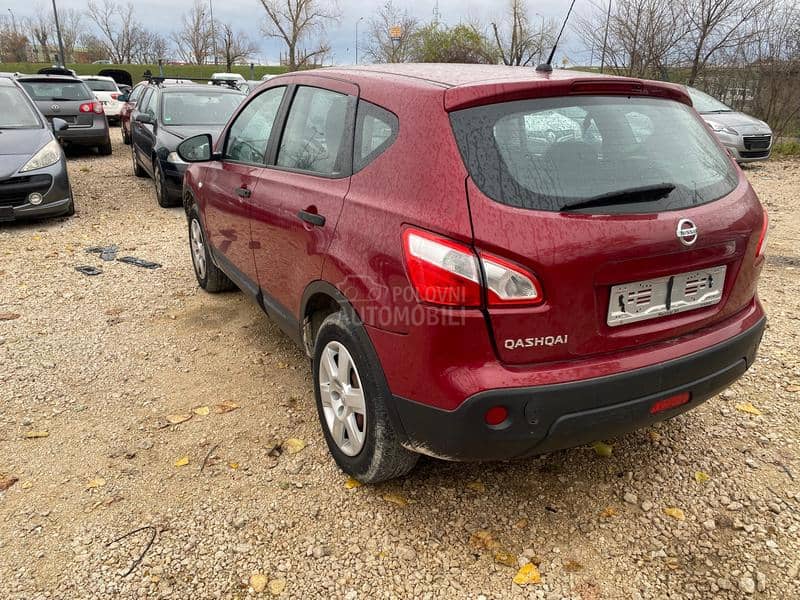 Nissan Qashqai 1.6