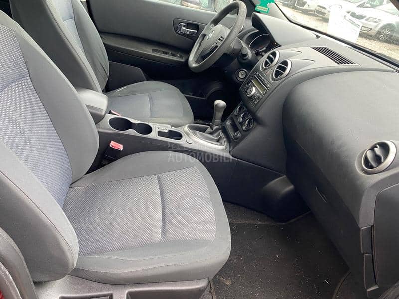 Nissan Qashqai 1.6