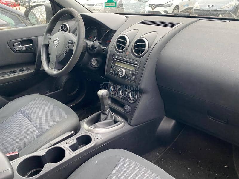 Nissan Qashqai 1.6