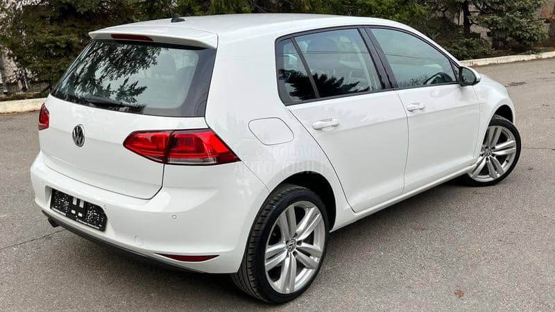 Volkswagen Golf 7 1.6 TDI  NA-VI