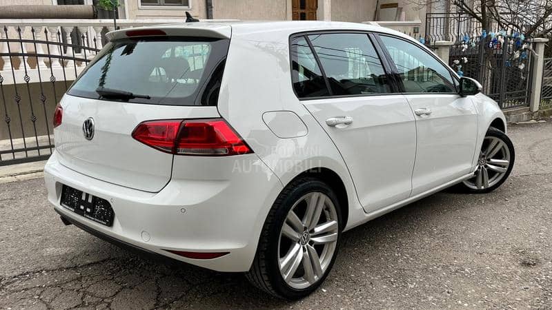 Volkswagen Golf 7 1.6 TDI  NA-VI