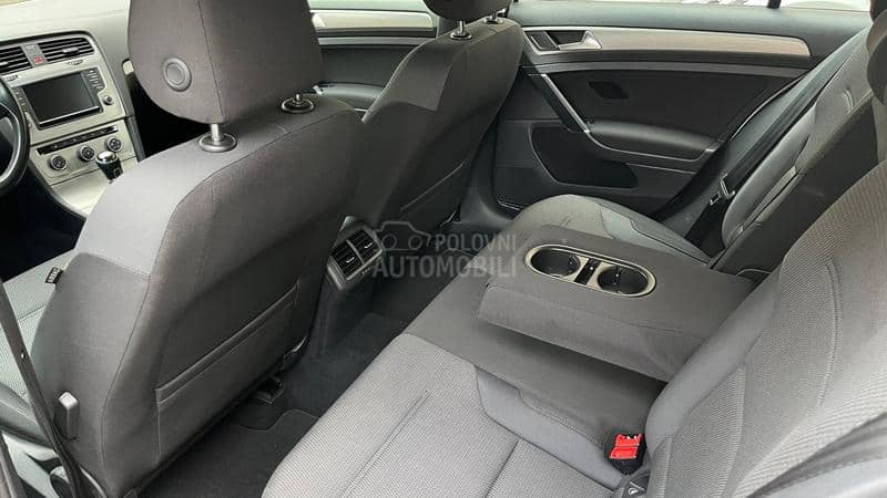 Volkswagen Golf 7 1.6 TDI  NA-VI