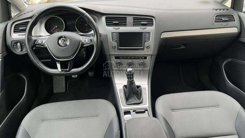 Volkswagen Golf 7 1.6 TDI  NA-VI