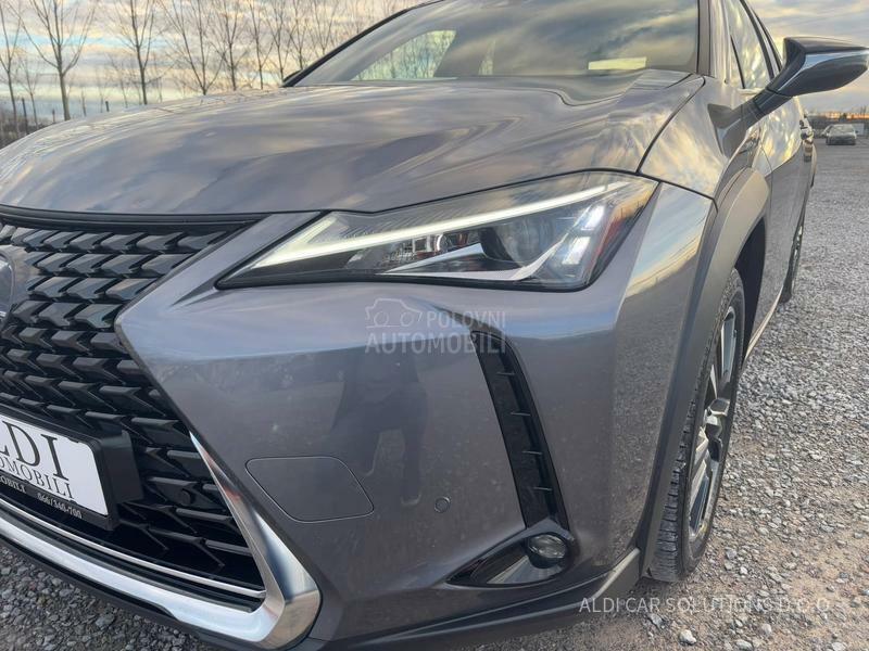 Lexus UX 250H 4x4