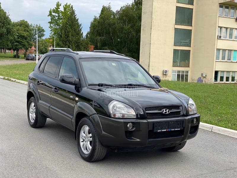 Hyundai Tucson 2.0 C R D I // 4X4