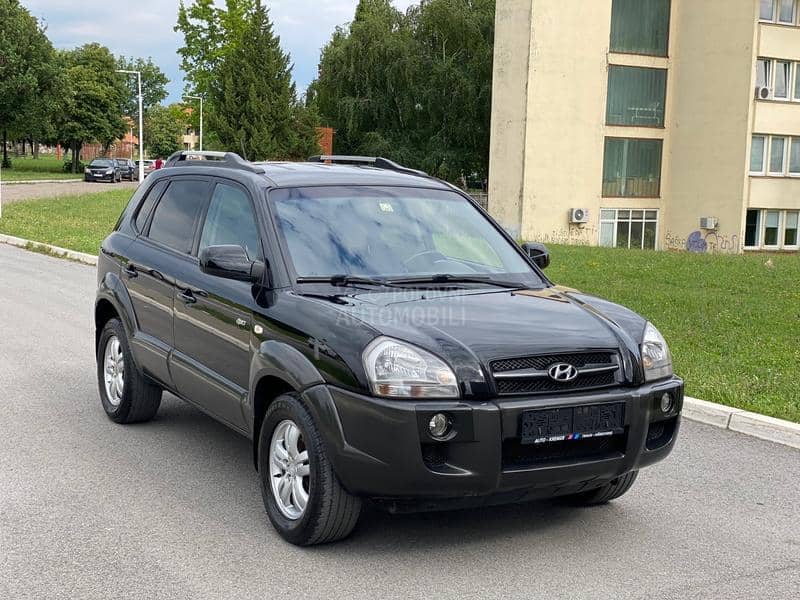 Hyundai Tucson 2.0 C R D I // 4X4