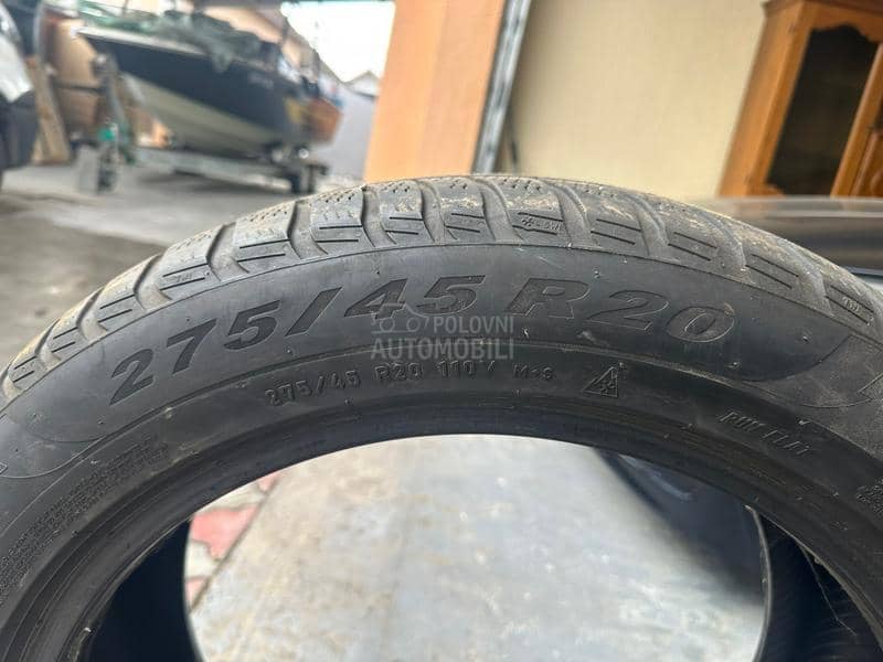 Pirelli 275/45 R20 Zimska