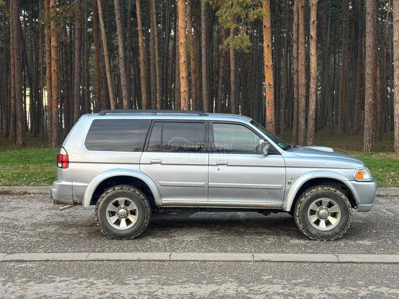 Mitsubishi Pajero Sport 