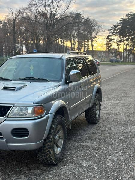 Mitsubishi Pajero Sport 