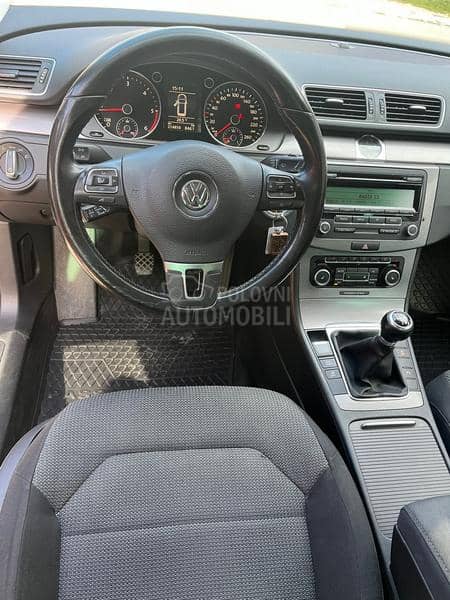 Volkswagen Passat B7 