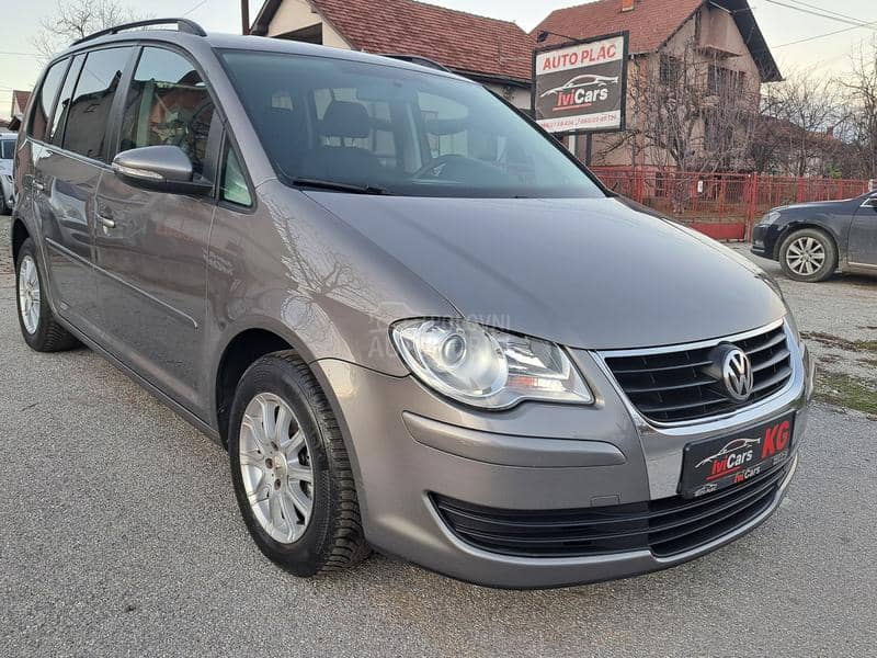 Volkswagen Touran 1.6 CH