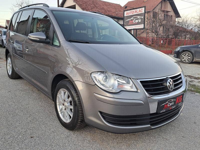 Volkswagen Touran 1.6 CH