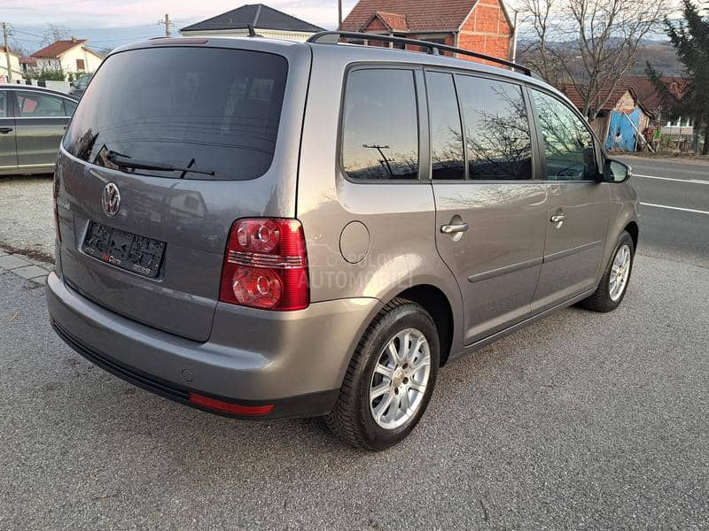 Volkswagen Touran 1.6 CH