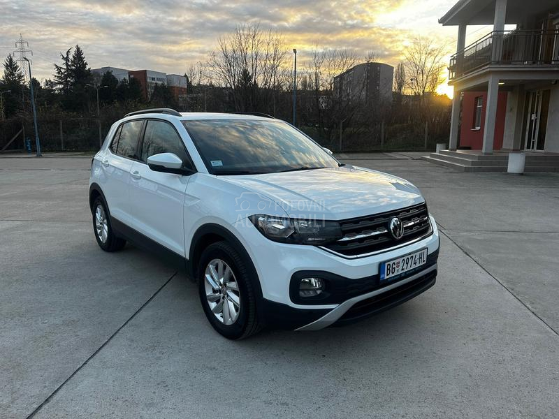 Volkswagen T-Cross 1.6 TDI AUT