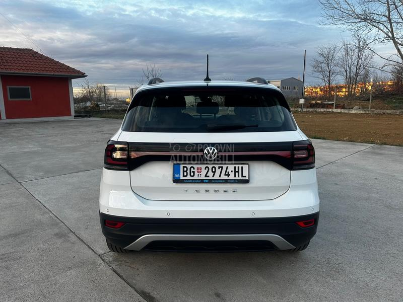 Volkswagen T-Cross 1.6 TDI AUT