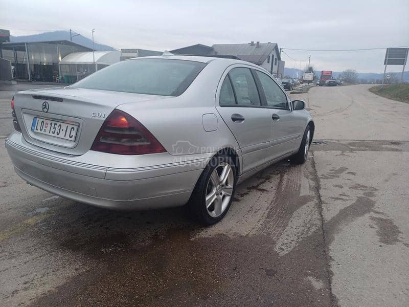 Mercedes Benz C 200 