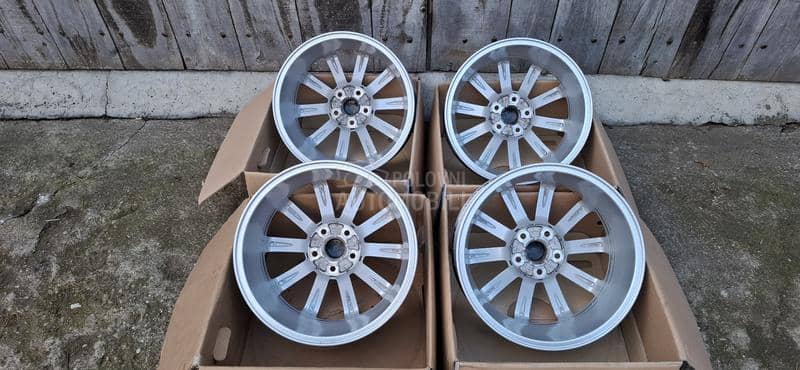 Aluminijumske felne vw golf 7 Orginal 17" 5 x 112