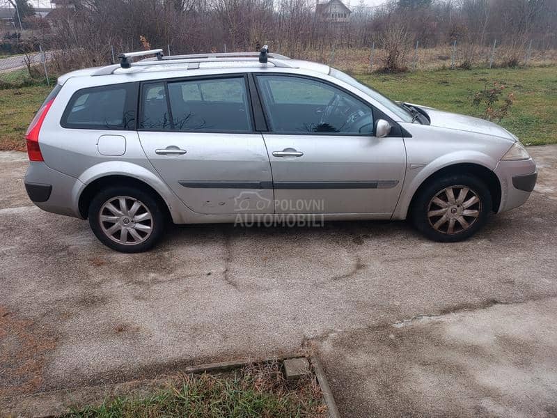 Stop svetla karavan megane 2
