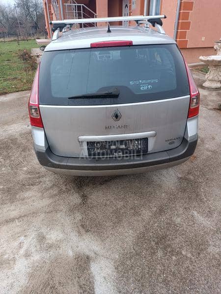 Stop svetla karavan megane 2