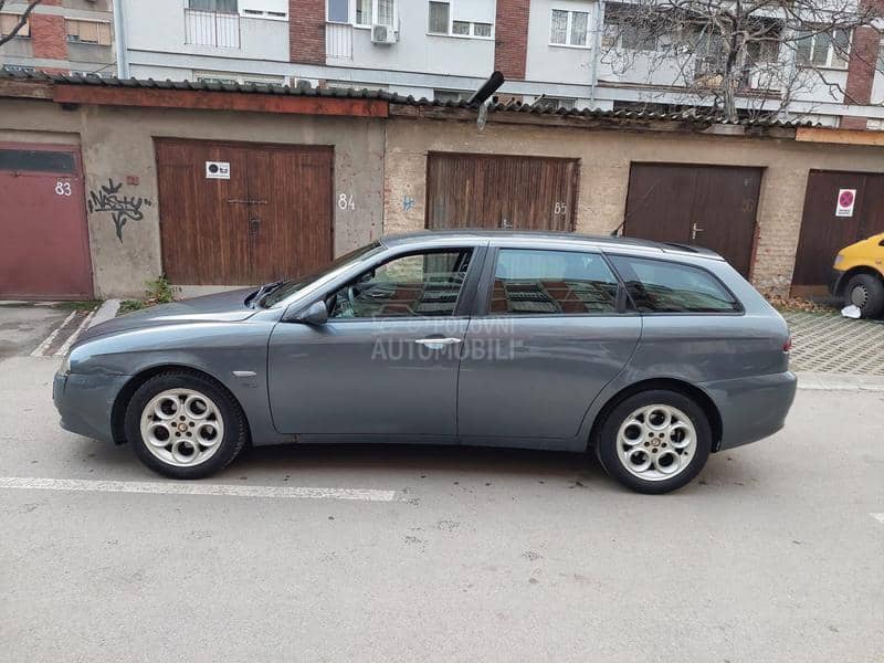 Alfa Romeo 156 restajling 16v