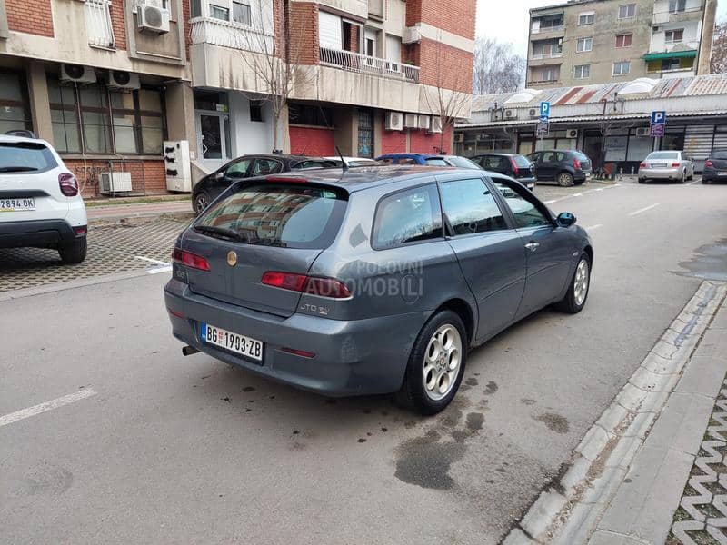 Alfa Romeo 156 restajling 16v