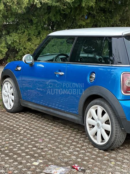 MINI Cooper S 1.6