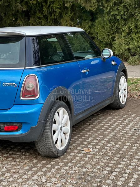 MINI Cooper S 1.6