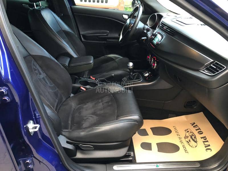 Alfa Romeo Giulietta 1.4 tb sportiva qv Alfa Romeo Giulietta 1.4 tb sportiva qv